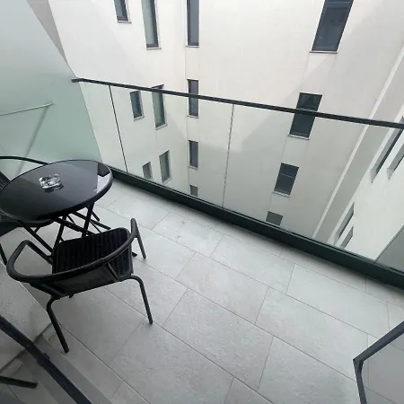 Bocca Apartment *